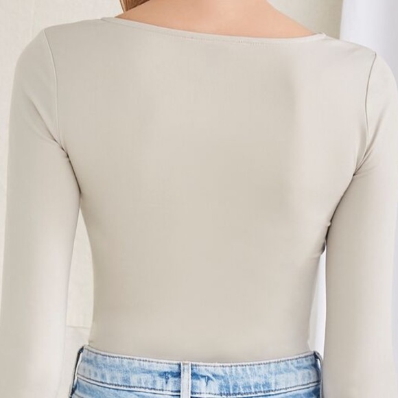 BRAND NEW Forever 21 Nude Bodysuit - Picture 3 of 6